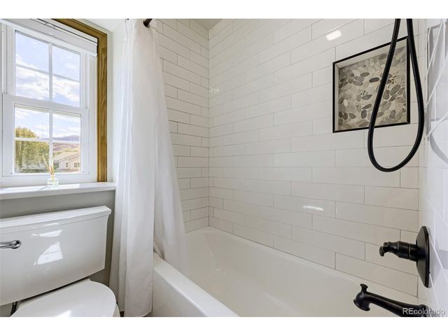 1564 Meadowlark Ln, Golden, CO 80403