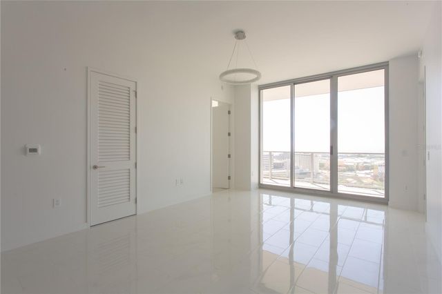 400 CENTRAL AVENUE 1806, St Petersburg, FL 33701