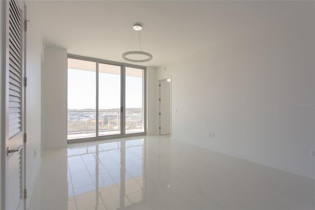 400 CENTRAL AVENUE 1806, St Petersburg, FL 33701