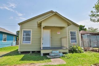 119 W Main Street, Baytown, TX 77520
