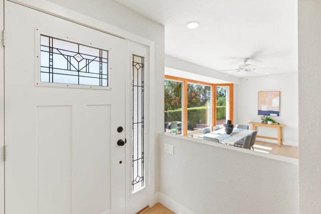 2495 Meadow Creek Rd, Lincoln, CA 95648