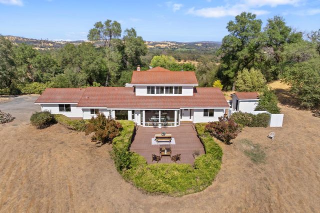2495 Meadow Creek Rd, Lincoln, CA 95648