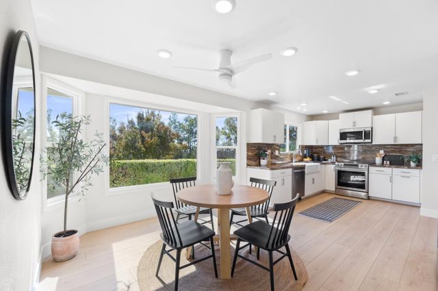 2495 Meadow Creek Rd, Lincoln, CA 95648