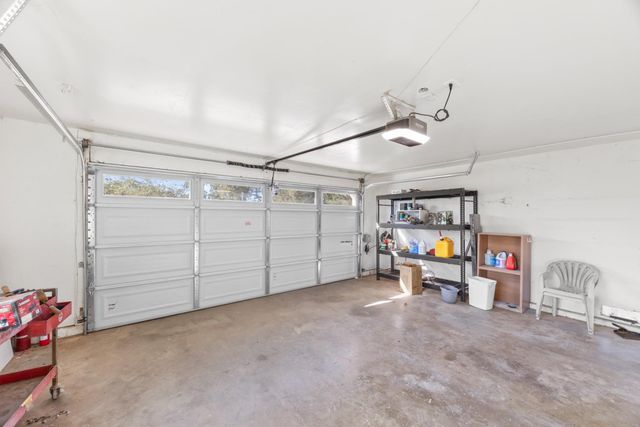 2495 Meadow Creek Rd, Lincoln, CA 95648