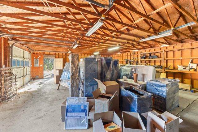 2495 Meadow Creek Rd, Lincoln, CA 95648