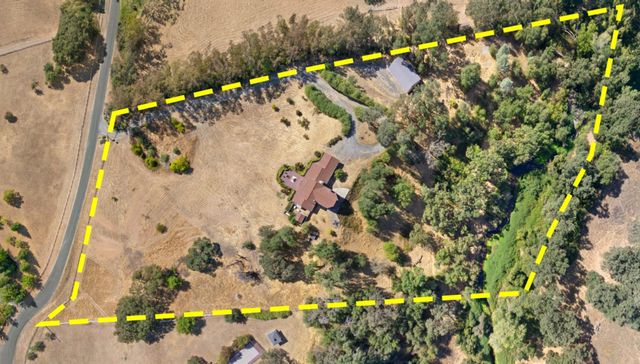 2495 Meadow Creek Rd, Lincoln, CA 95648