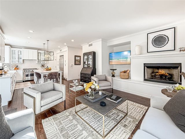 3503 Lang Ranch Parkway, Thousand Oaks, CA 91362