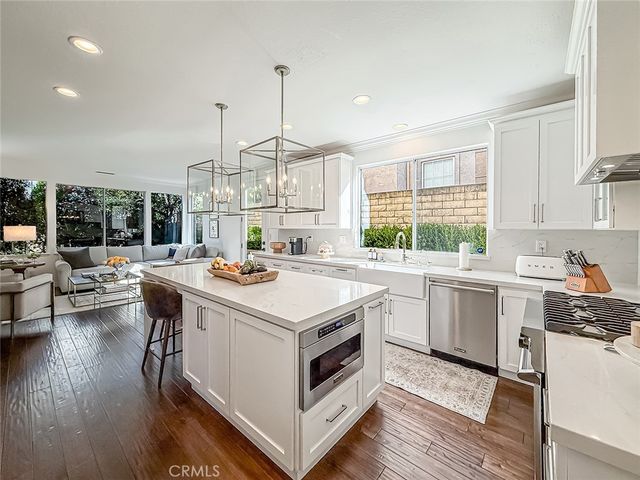 3503 Lang Ranch Parkway, Thousand Oaks, CA 91362