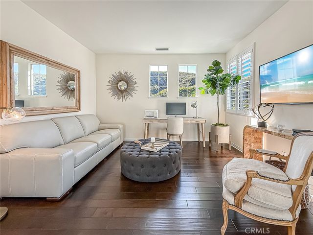 3503 Lang Ranch Parkway, Thousand Oaks, CA 91362