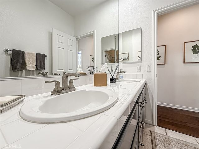 3503 Lang Ranch Parkway, Thousand Oaks, CA 91362