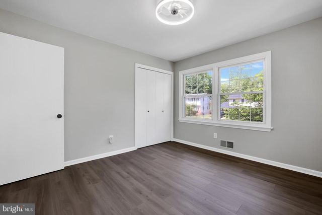 833 LOXFORD TER, Silver Spring, MD 20901