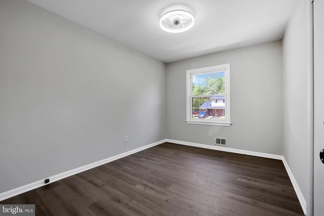 833 LOXFORD TER, Silver Spring, MD 20901