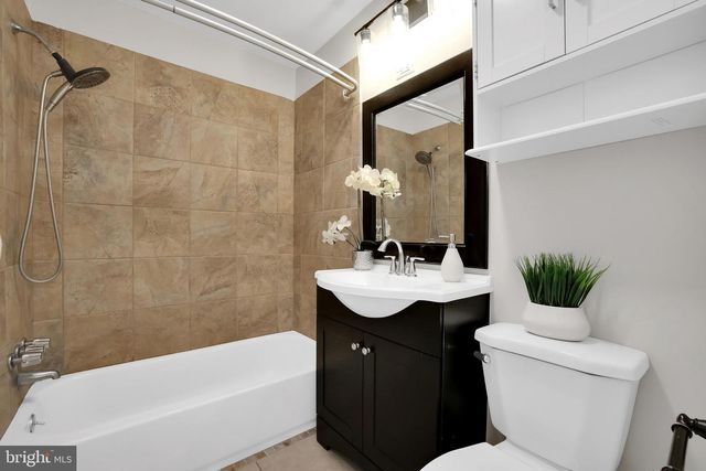 833 LOXFORD TER, Silver Spring, MD 20901