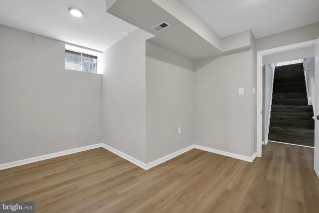 833 LOXFORD TER, Silver Spring, MD 20901