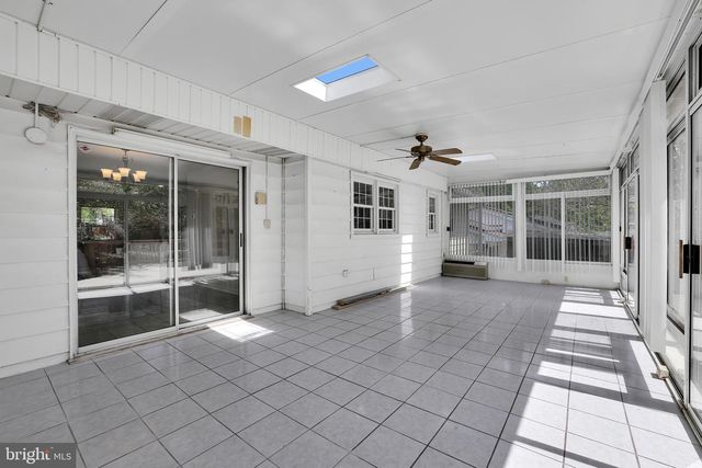 833 LOXFORD TER, Silver Spring, MD 20901