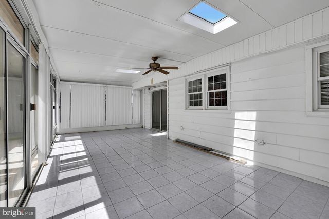 833 LOXFORD TER, Silver Spring, MD 20901