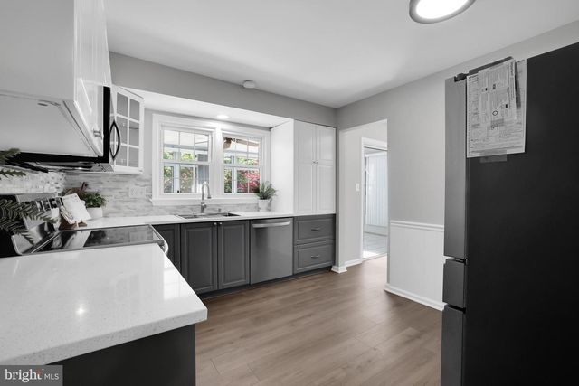 833 LOXFORD TER, Silver Spring, MD 20901