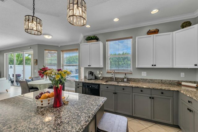 9895 Shepard Place, Wellington, FL 33414