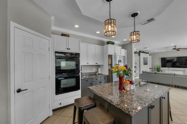 9895 Shepard Place, Wellington, FL 33414