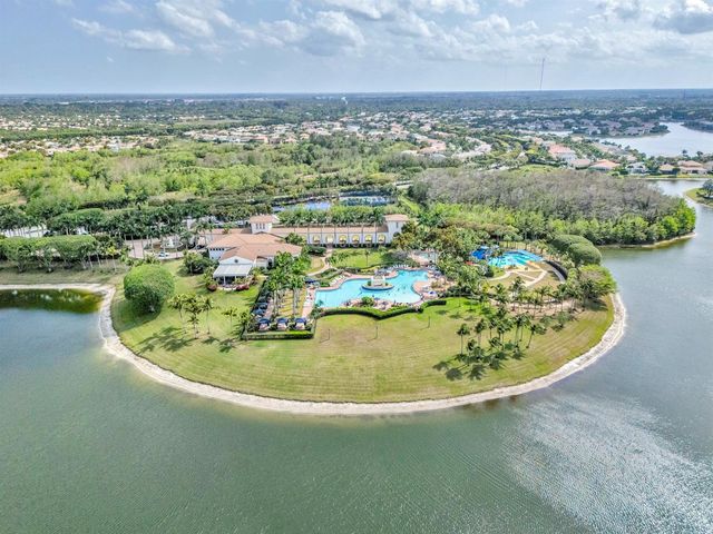 9895 Shepard Place, Wellington, FL 33414