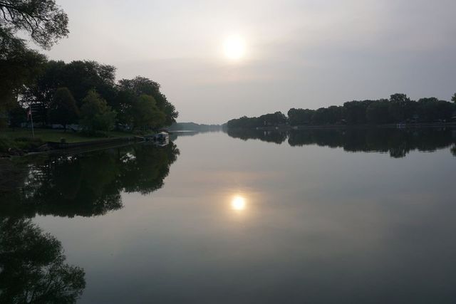 334 Rockside Drive, Dixon, IL 61021