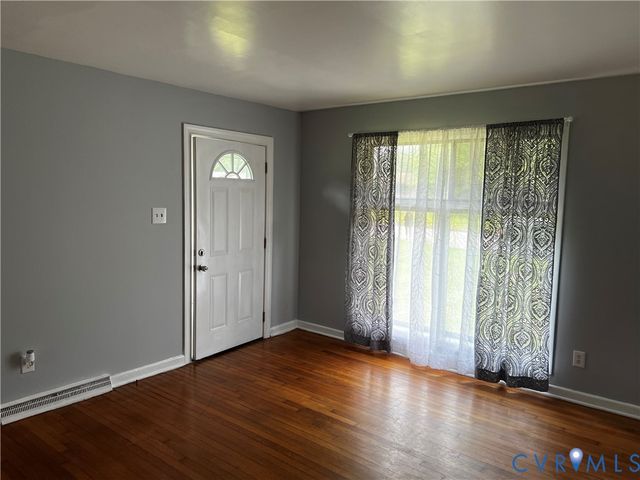 2123 Colston St, Petersburg, VA 23805