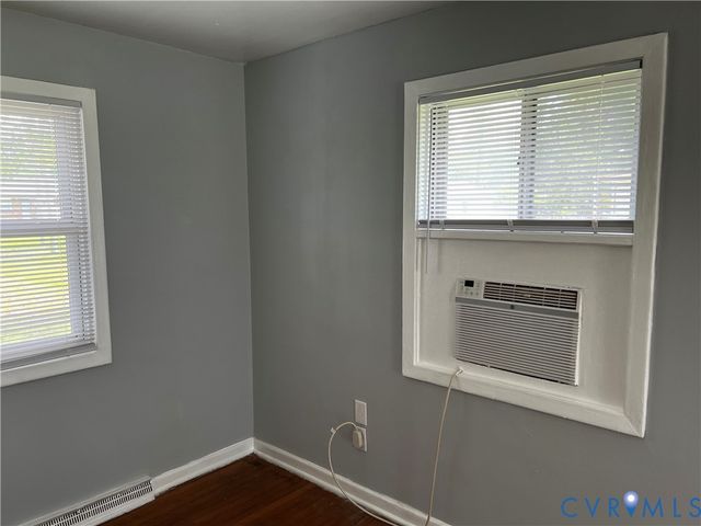 2123 Colston St, Petersburg, VA 23805