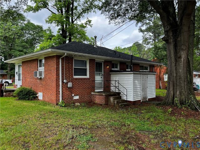 2123 Colston St, Petersburg, VA 23805