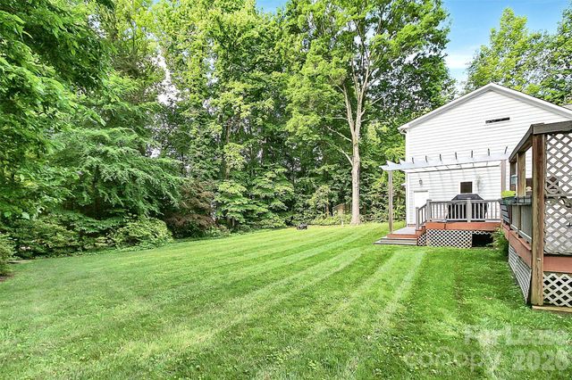 132 Vernon Drive, Davidson, NC 28036