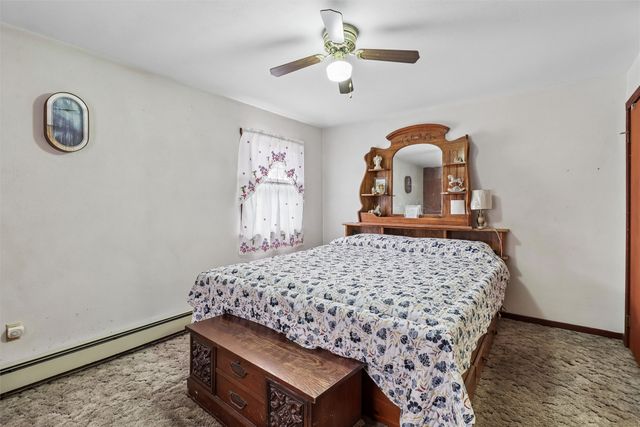 4305 NE Arthur Avenue, Des Moines, IA 50317