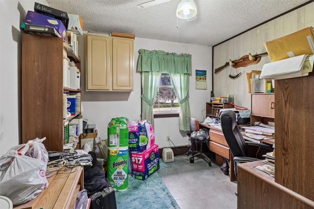 4305 NE Arthur Avenue, Des Moines, IA 50317