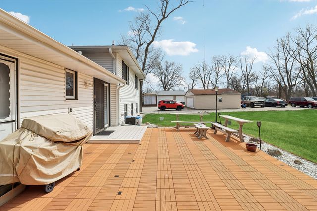 4305 NE Arthur Avenue, Des Moines, IA 50317