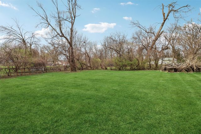 4305 NE Arthur Avenue, Des Moines, IA 50317