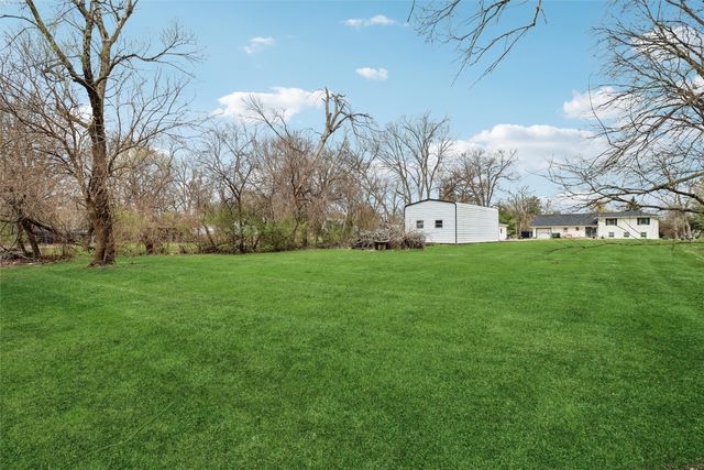 4305 NE Arthur Avenue, Des Moines, IA 50317