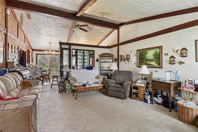 4305 NE Arthur Avenue, Des Moines, IA 50317