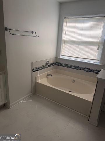 1688 Windale Court, Lawrenceville, GA 30044