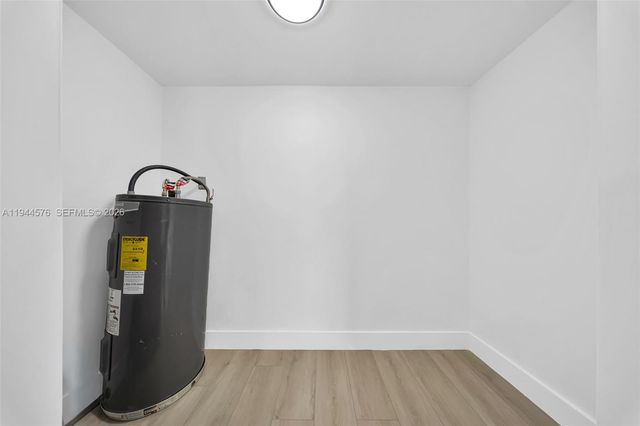 12860 NE 10th Ave, North Miami, FL 33161