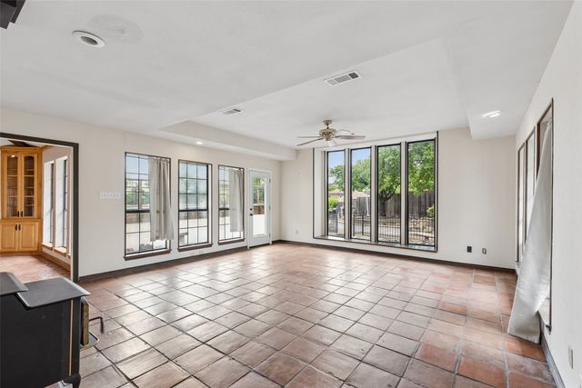 4 Eastshore Road, Heath, TX 75032