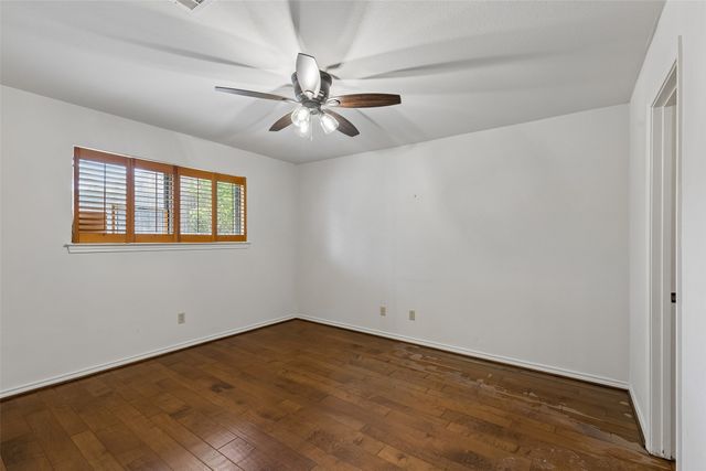 4 Eastshore Road, Heath, TX 75032