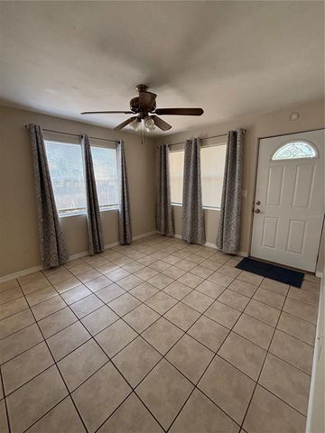 5135 39TH AVENUE N, St Petersburg, FL 33709