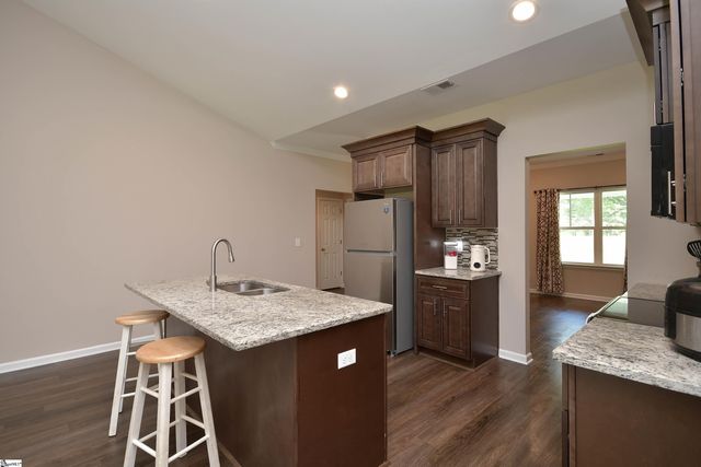 800 Broadway School Road, Belton, SC 29627