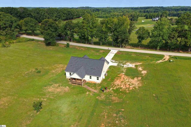 800 Broadway School Road, Belton, SC 29627