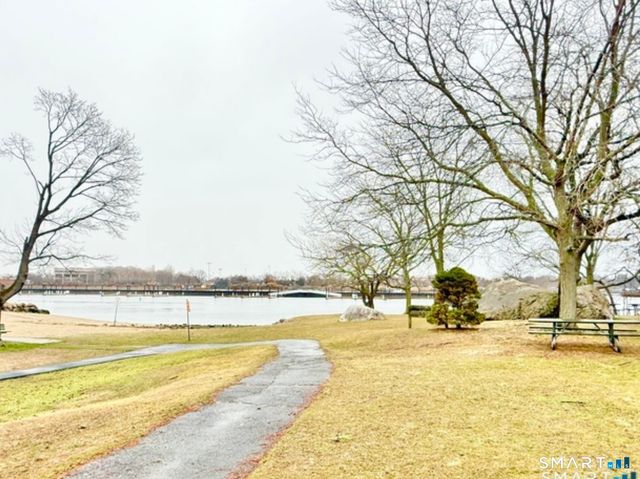 28 Beal Street, Stamford, CT 06902