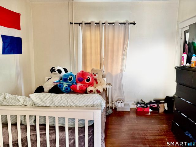 28 Beal Street, Stamford, CT 06902