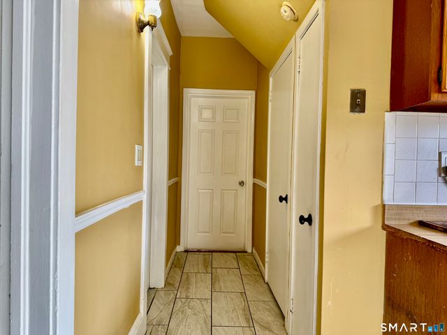 28 Beal Street, Stamford, CT 06902