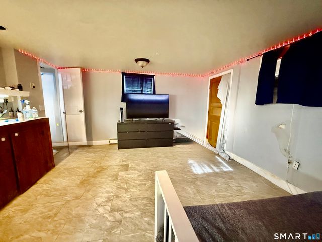 28 Beal Street, Stamford, CT 06902