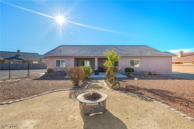 6981 Queenswood Court, Pahrump, NV 89061