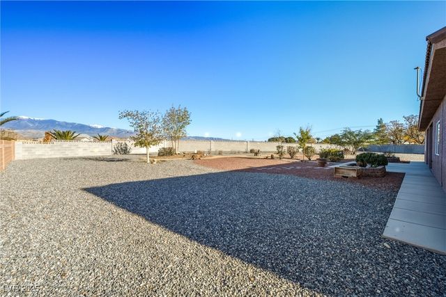 6981 Queenswood Court, Pahrump, NV 89061