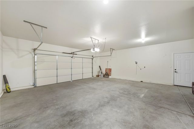 6981 Queenswood Court, Pahrump, NV 89061