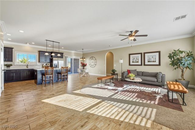 6981 Queenswood Court, Pahrump, NV 89061